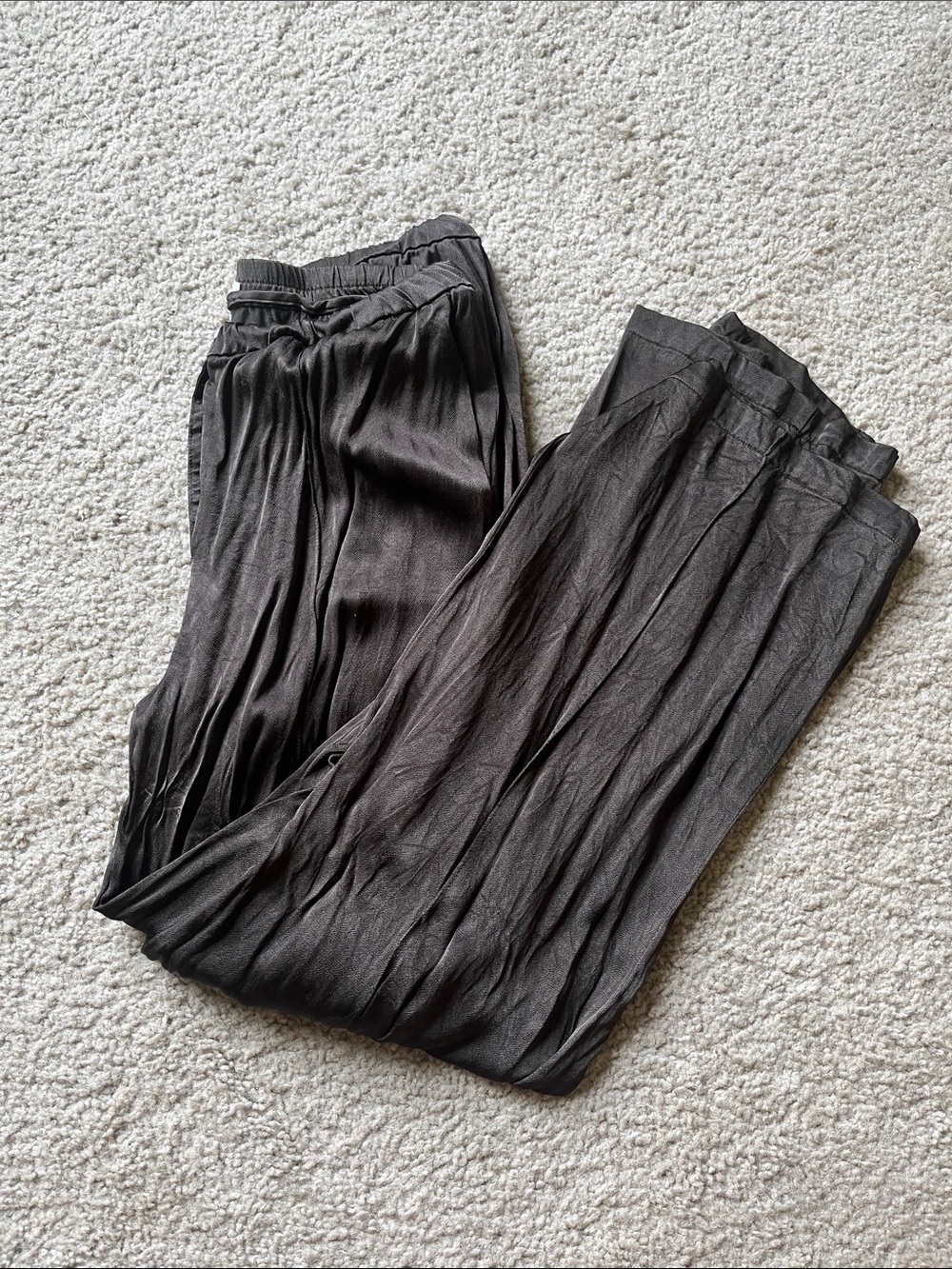 Livingston Wide Leg Satin Pants WAYF - Picture 4 of 8